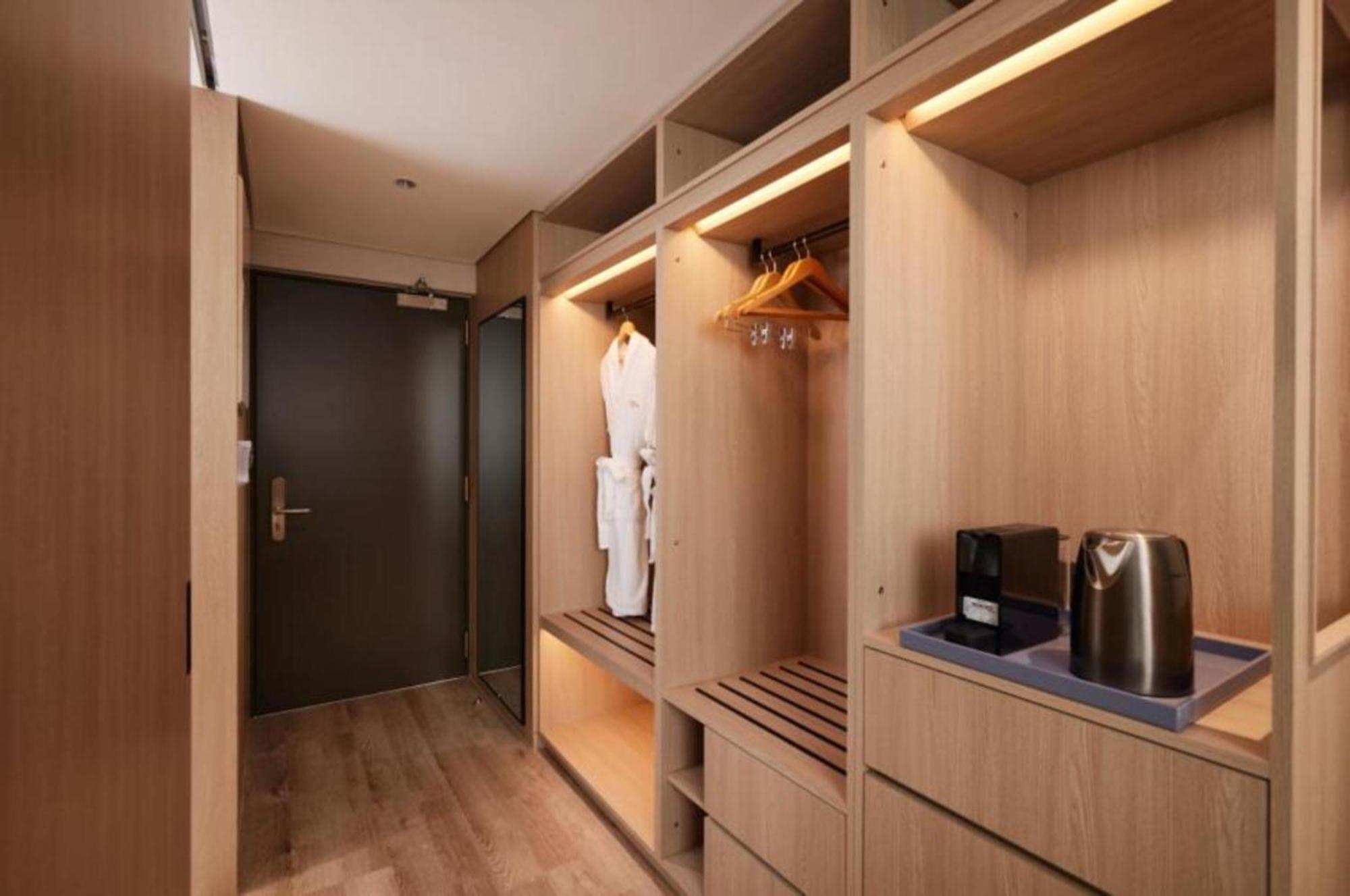 Citadines Connect Hari 4* Busan